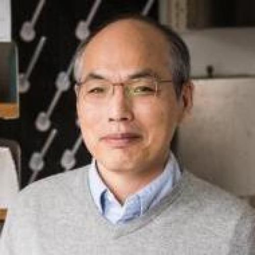 Seok-Yong Lee